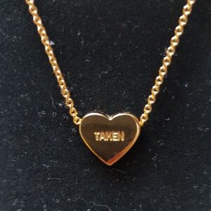 NWT (#327) Kate Spade Gold Heart TAKEN/SINGLE Necklace
